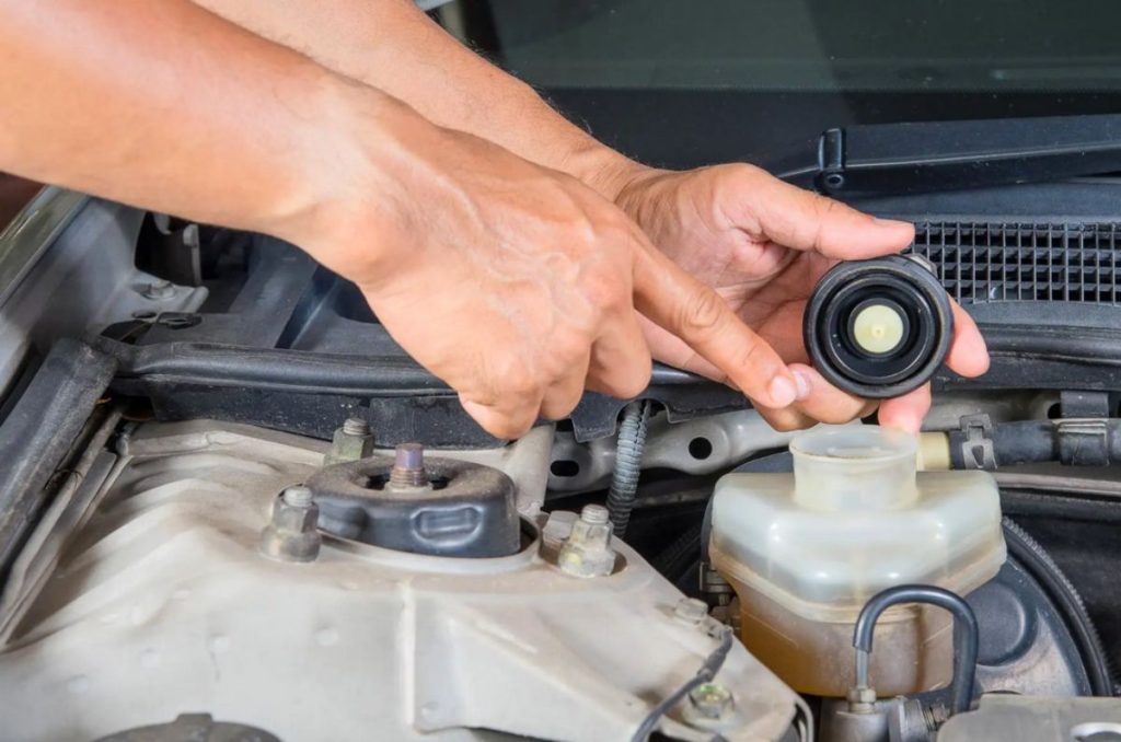 Revisión de líquido de frenos