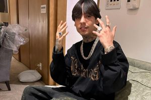 Multan a Natanael Cano en Chihuahua por cantar corridos