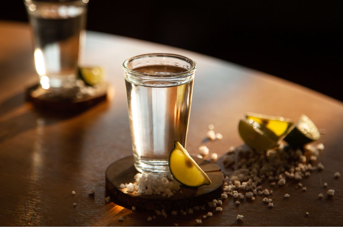 Estos son las peores marcas de tequila, ron y vodka, según Profeco
