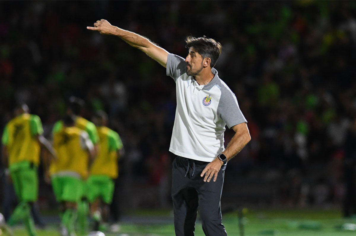 ¿Peligra el puesto de Veljko Paunovic en Chivas?