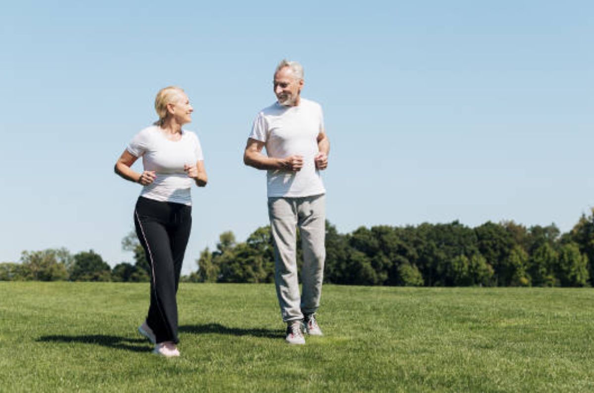 La OMS pide promover la actividad física y una dieta sana para un envejecimiento saludable