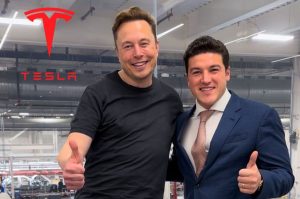 Llegada de Tesla a México depende de las elecciones de EEUU: Samuel García