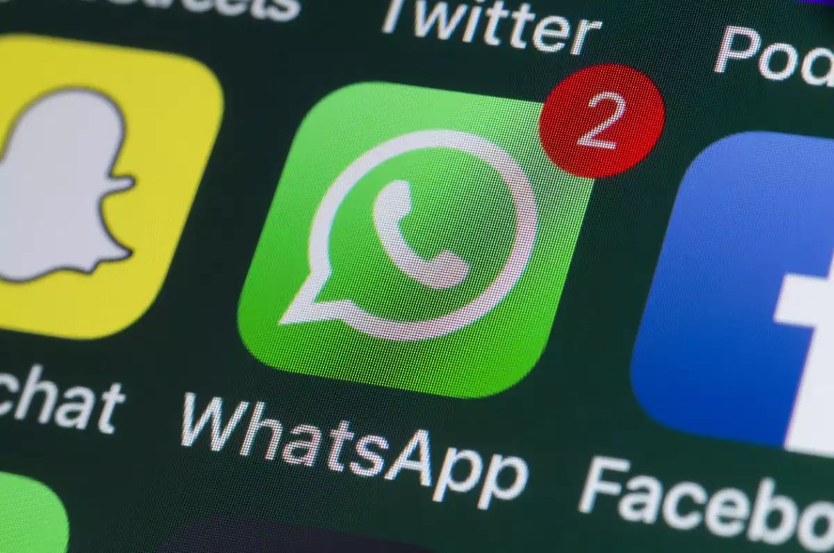 Qué hacer si te están llegando WhatsApp de números extranjeros