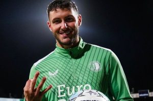 Santiago Giménez podría ser el fichaje más caro en la historia del Napoli