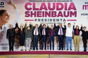 Claudia Sheinbaum presenta a su equipo de campaña; no figura Marcelo Ebrard