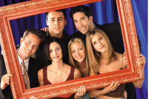 Elenco de ‘Friends’ rinde emotivo homenaje a Matthew Perry, así lo recuerdan
