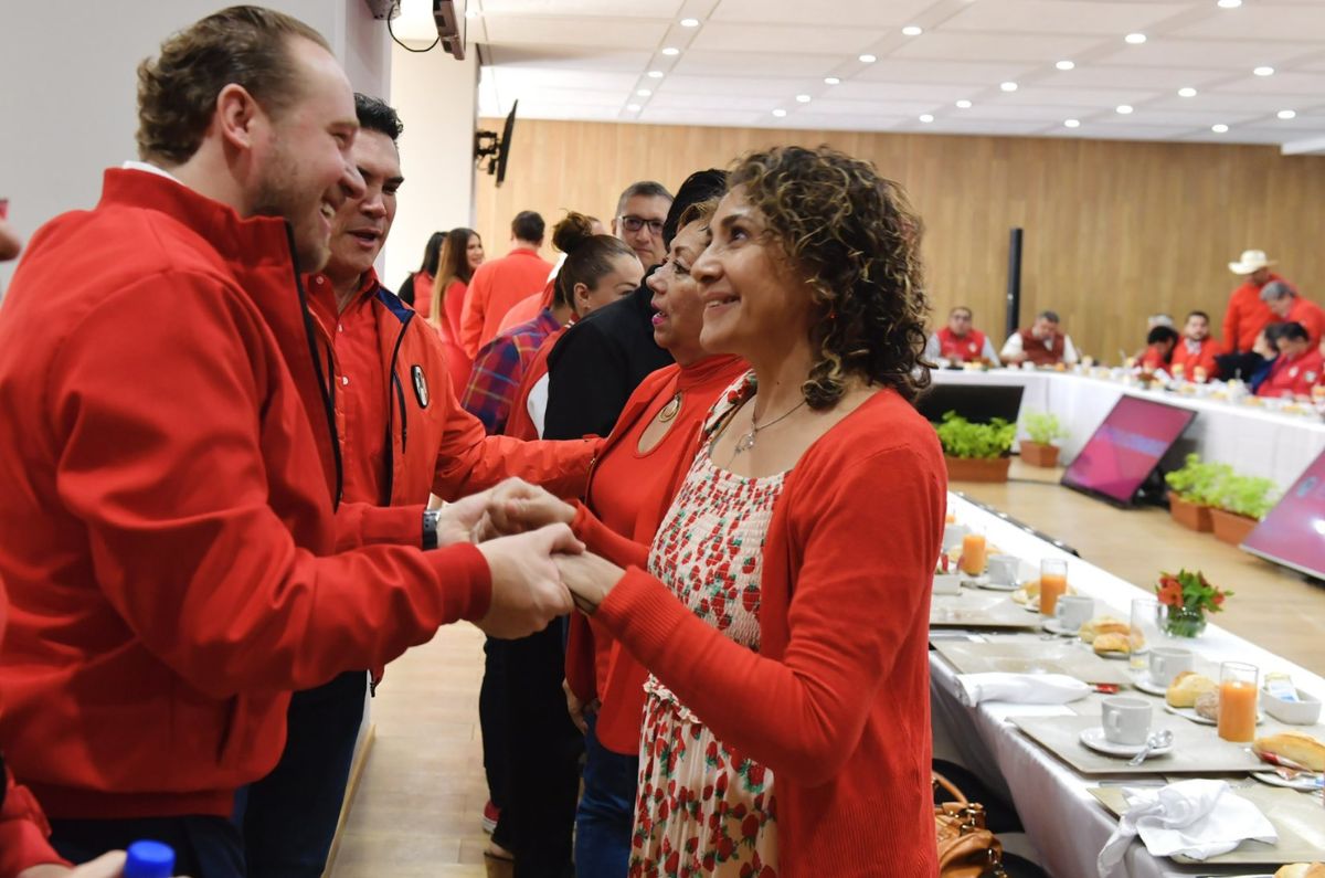 Erradicar violencia de género, tema central en la agenda de Santiago Taboada