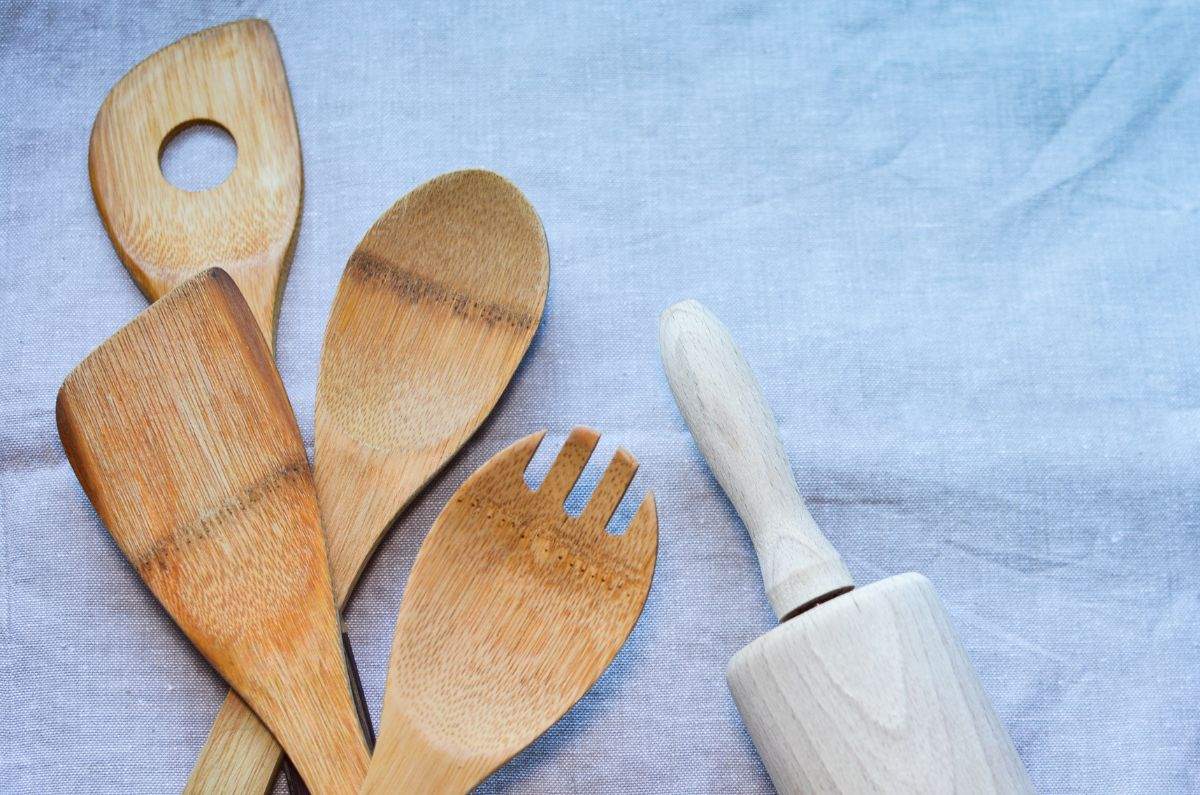 ¿Hervir utensilios de madera los limpia? Desmitificando el truco de TikTok