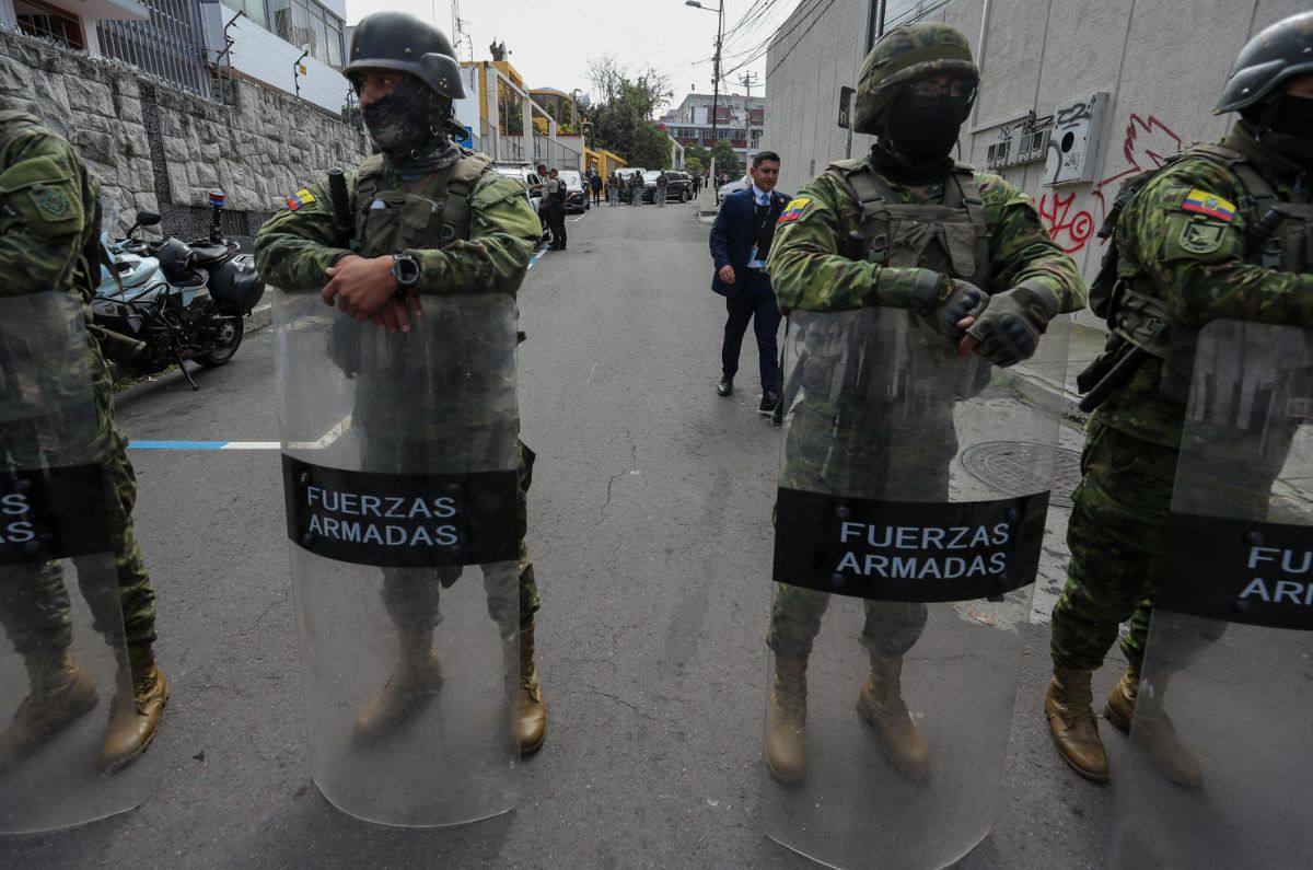 Ecuador está ‘en estado de Guerra’: Presidente Daniel Noboa