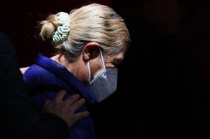 ¿Regresa el cubrebocas? OMS alerta sobre el incremento de casos de COVID-19 en diciembre