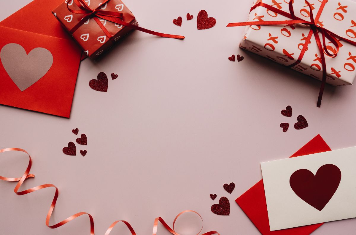 Día de San Valentín será 22,3% más costoso en 2024, mira razón