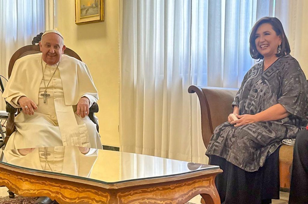 El Papa Francisco recibió a las candidatas presidenciales de México, Xóchitl Gálvez y Claudia Sheinbaum; así fue la reunión.