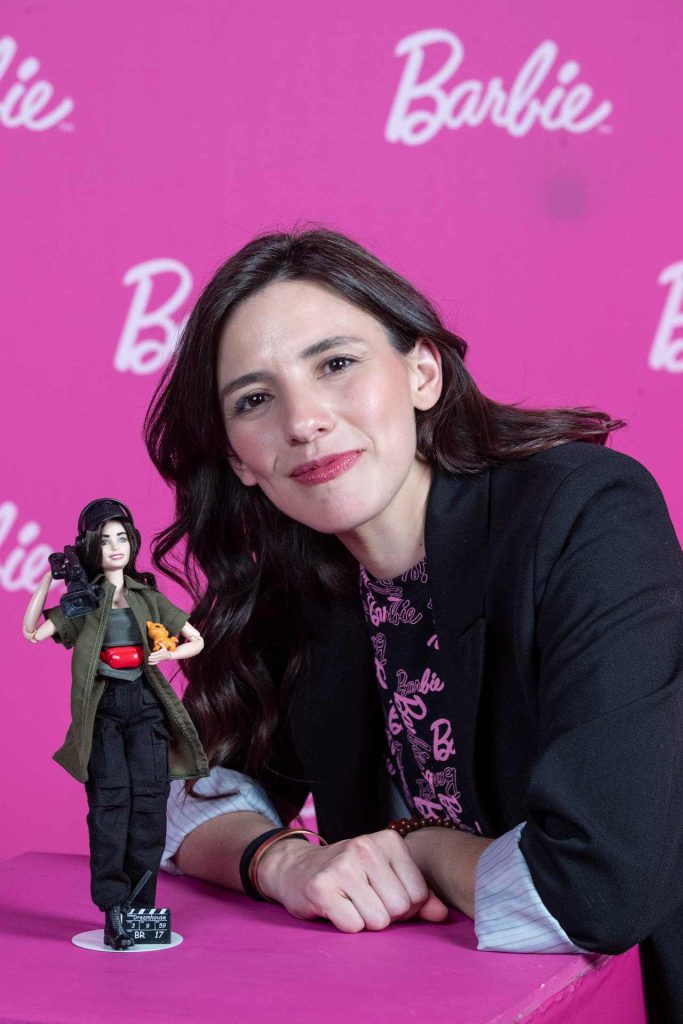 La directora mexicana Lila Avilés se suma a la lista de mujeres inspiradoras a las que Mattel homenajea con la Barbie Role Model.