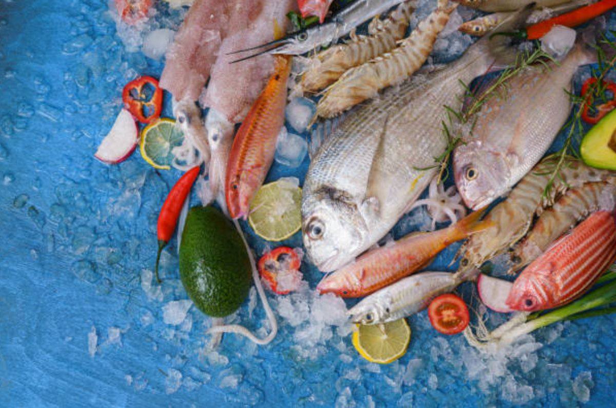 Consejos para elegir mariscos frescos si comes en la playa