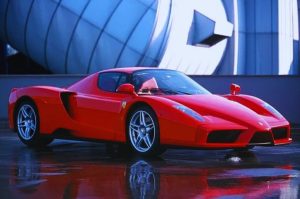 Enzo Ferrari: Un visionario en la industria del automóvil