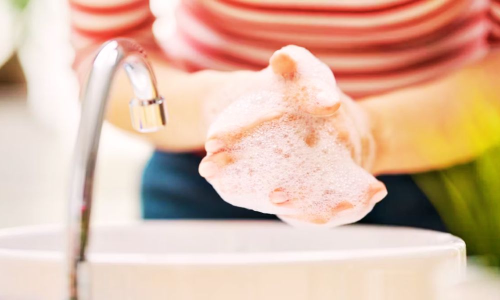Lavarse las manos es útil para prevenir la diarrea