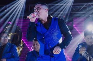 Edwin Luna se somete a procedimiento estético
