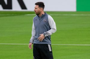 Inter Miami entrena por primera vez en el Estadio BBVA de Monterrey con Messi en el campo