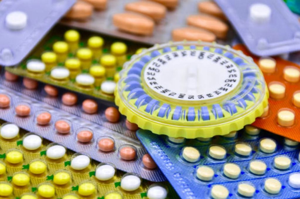 Elegir el método anticonceptivo correcto requiere de mucha información, por lo que te presentamos los mitos y realidades. Conócelos.