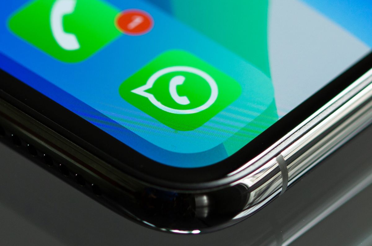 ¡Ahorra tiempo! ¿Qué trámites oficiales puedes realizar vía WhatsApp?