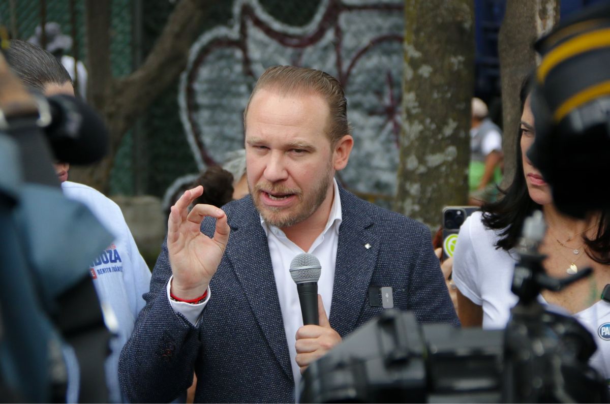 Santiago Taboada pide resolver problema de agua contaminada en CDMX