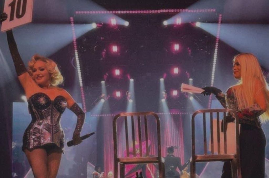 Wendy Guevara fue la invitada de lujo de la Reina del Pop en uno de sus conciertos en el Palacio de los Deportes. ¡Checa el icónico momento!