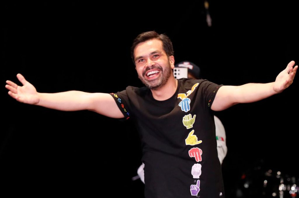 El candidato presidencial de Movimiento Ciudadano (MC), Jorge Álvarez Máynez, cerró su campaña con un festival musical ante miles de jóvenes.