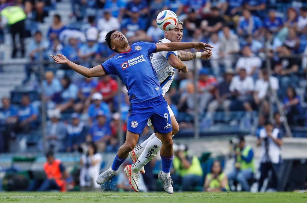 Cruz Azul pierde ante Monterrey, pero logra clasificar a la gran final del Clausura 2024 de Liga MX para enfrentar al América.