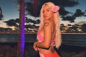 ¡Viva la Bichota! Karol G será reconocida como la Mujer del Año