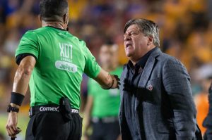 Miguel ‘Piojo’ Herrera es la primera baja de los Xolos