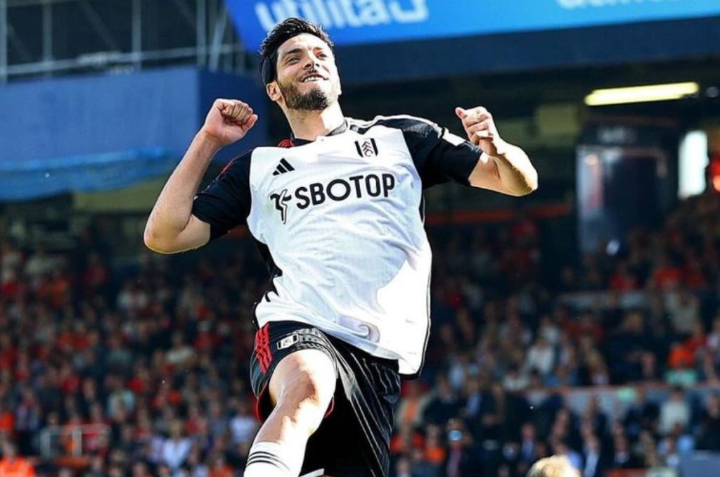 Raúl Jiménez ha superado a un histórico como Javier 'Chicharito' Hernández en la Premier League, conoce sus estadísticas.