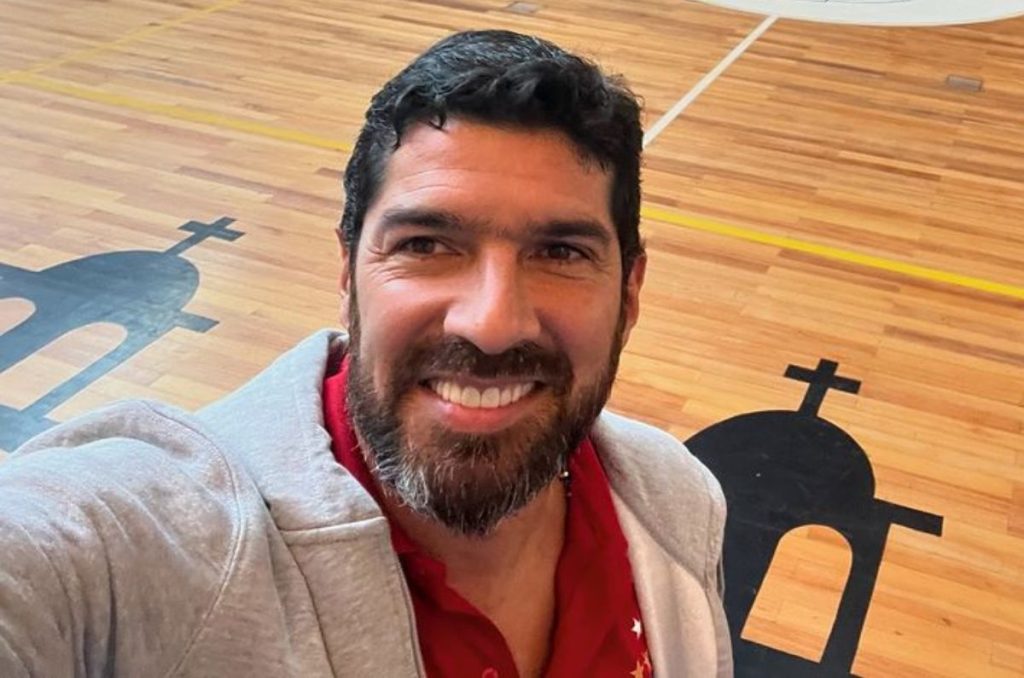 El famoso exfutbolista Sebastián Loco Abreu regresa a la Liga de Expansión MX. Con 47 años tendrá su experiencia en la dirección técnica.