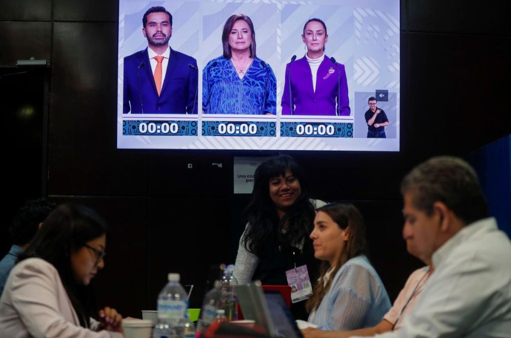 A continuación, cuatro momentos clave del cara a cara entre los tres aspirantes en el tercer y último debate presidencial del INE en México.