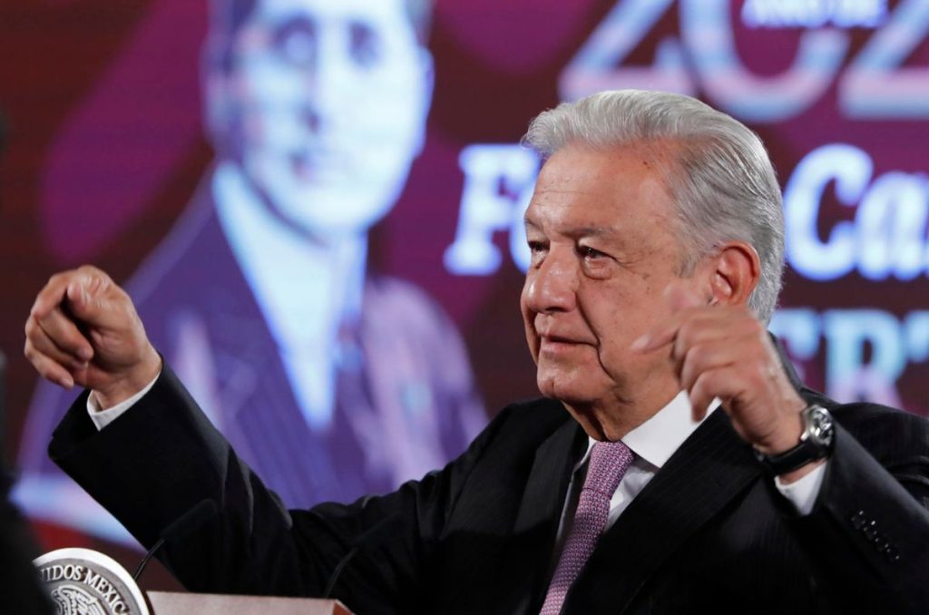 El presidente de México, Andrés Manuel López Obrador, informó que se comunicará con su homólogo Joe Biden por las medidas en frontera.