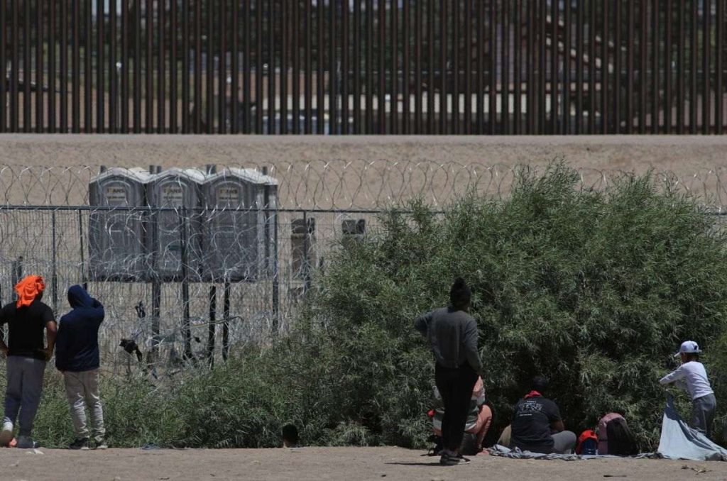 El presidente de EEUU, Joe Biden, anunció una orden ejecutiva para restringir las solicitudes de asilo en la frontera con México.