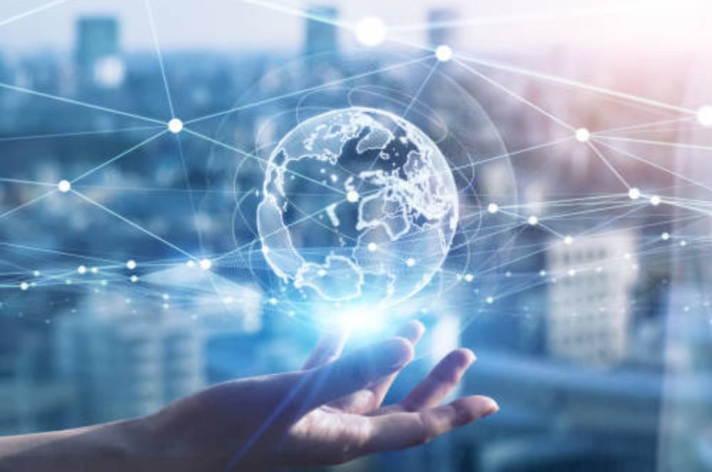 La tecnología es de gran ayuda para los humanos, pero con la llegada de los nanorobots, las personas podrían vivir más de mil años.