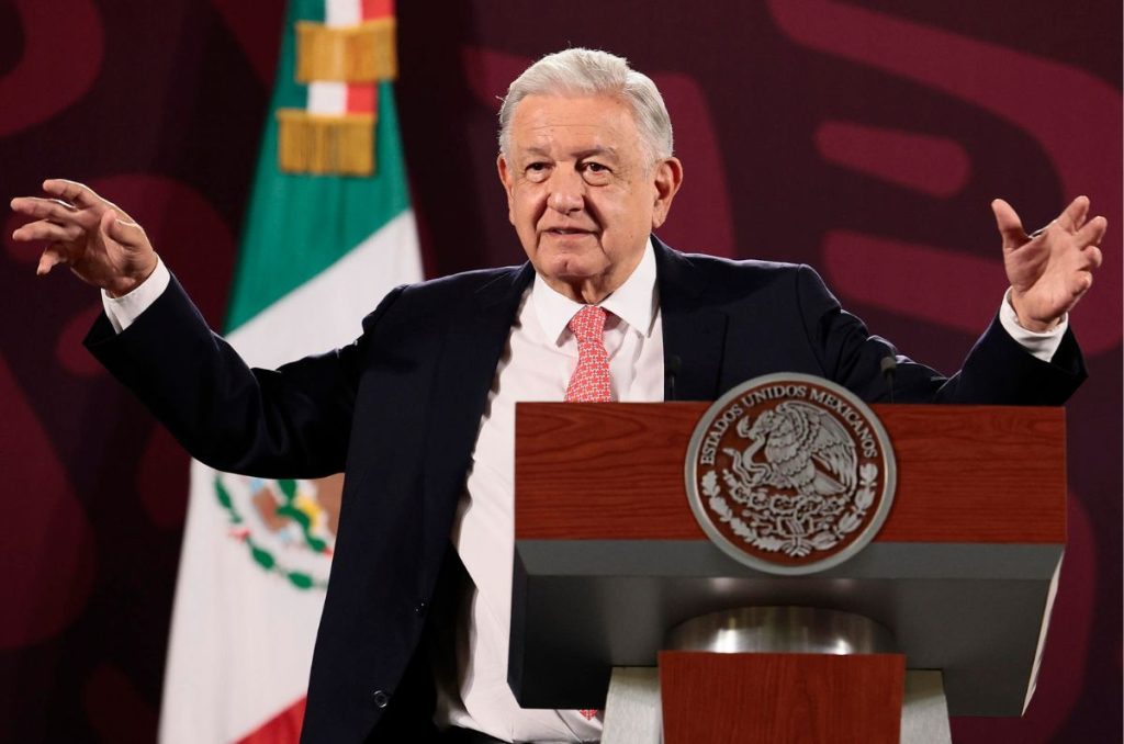 El presidente de México, Andrés Manuel López Obrador, defendió este lunes que el Ejército sea el mayor responsable de la Guardia Nacional.