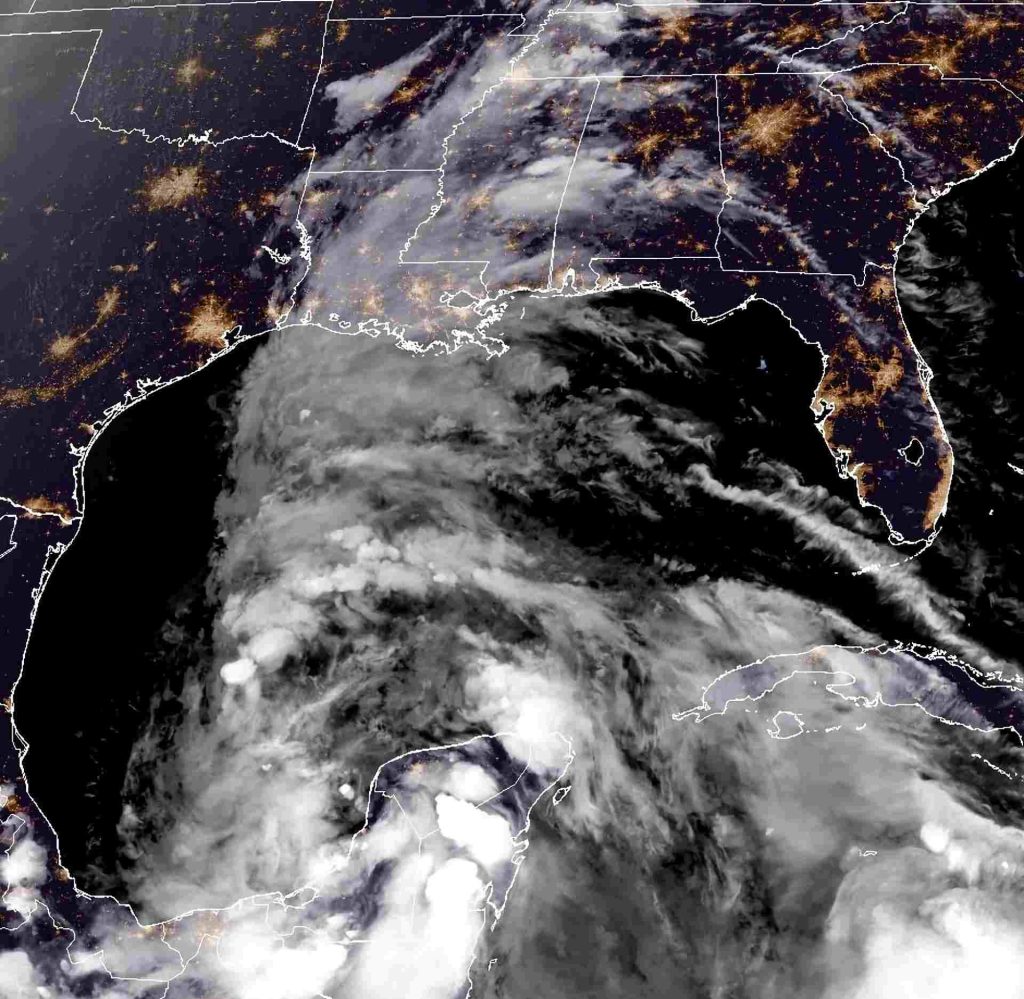 El Servicio Meteorológico Nacional (SMN) de México lanzó una alerta por la formación de un potencial ciclón tropical, que sería el primero de la temporada 2024 en el océano Atlántico, y el cual se pronostica toque tierra en las primeras horas del jueves en el estado de Tamaulipas.