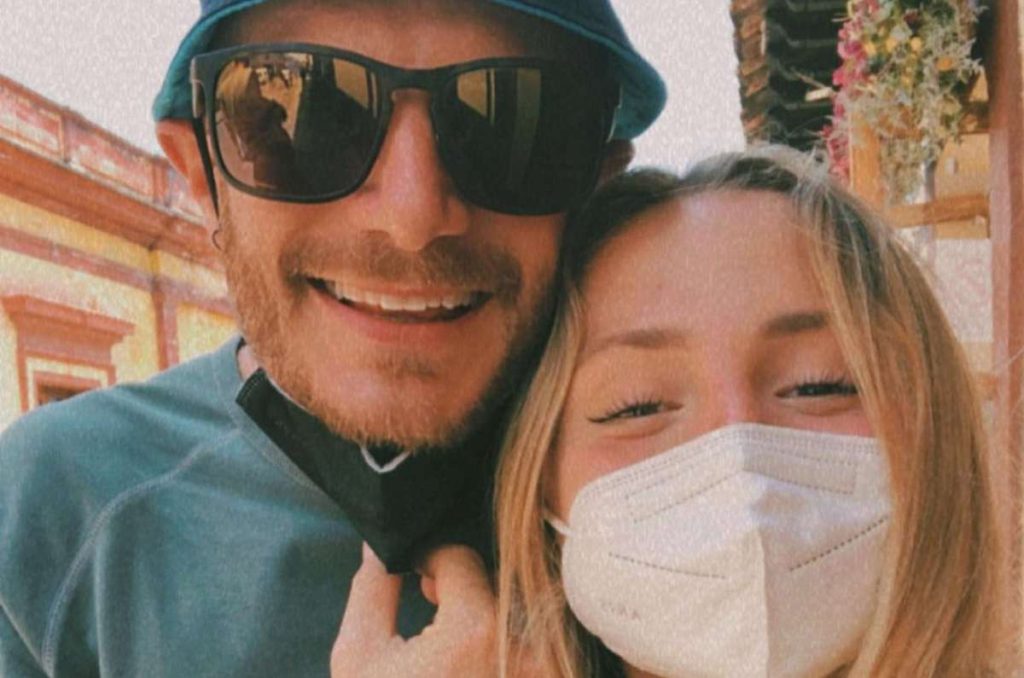 Mila, hija del conductor Facundo, ya conquista las redes sociales con su belleza.