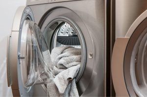 Sí quitan la mancha y cuestan menos de $35: los detergentes que Profeco recomienda