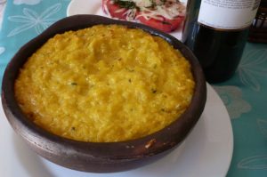 Pastel de choclo, el mejor platillo con maíz fuera de México