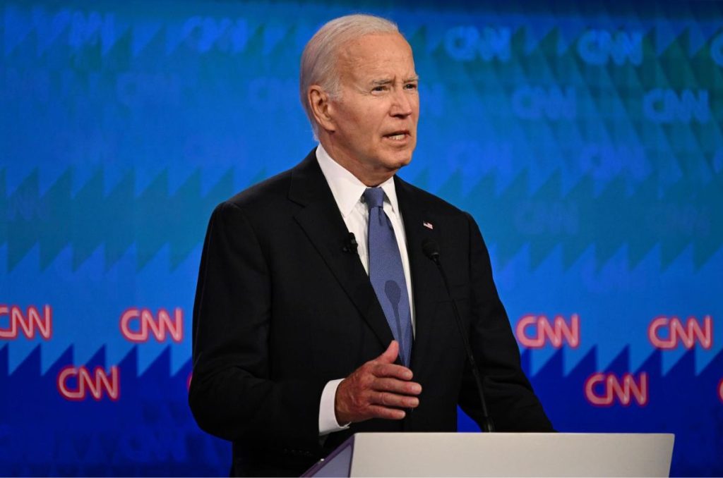 La participación de Joe Biden en el primer debate rumbo a las elecciones presidenciales de Estados Unidos causó polémica por su actuar.