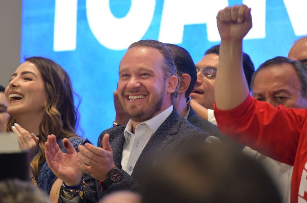 Santiago Taboada aseguró que las primeras encuestas de salida le dan la ventaja para asumir la Jefatura de Gobierno de la Ciudad de México. 