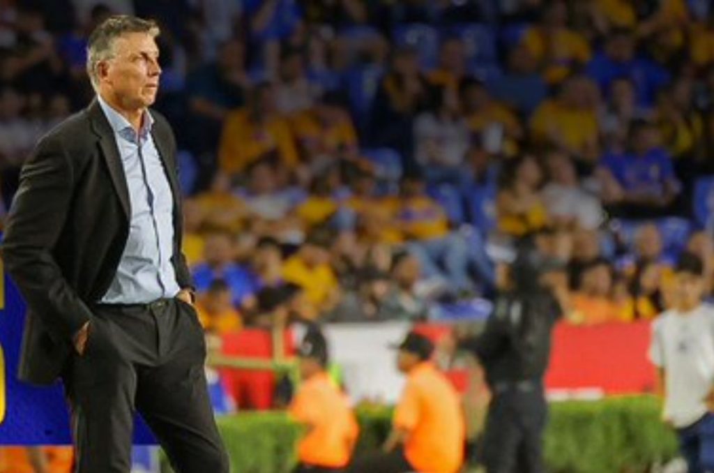 ¿Por qué Robert Dante Siboldi se fue de Tigres? Han salido múltiples polémicos reportes que orillaron la salida del técnico del equipo.