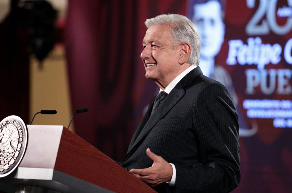 El presidente López Obrador (AMLO) se lanzó contra el TEPJF por acusarlo de intervenir en las Elecciones, lo tachó de 'falsear la realidad'.