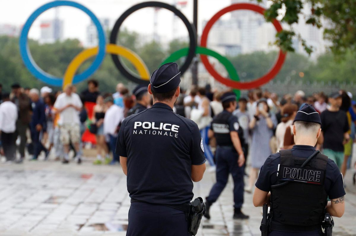 Más de 45 mil agentes de policía, 20 mil agentes de seguridad privada y unos 10 mil soldados participan en el dispositivo de seguridad en la inauguración de los Juegos Olímpicos de París 2024 / EFE
