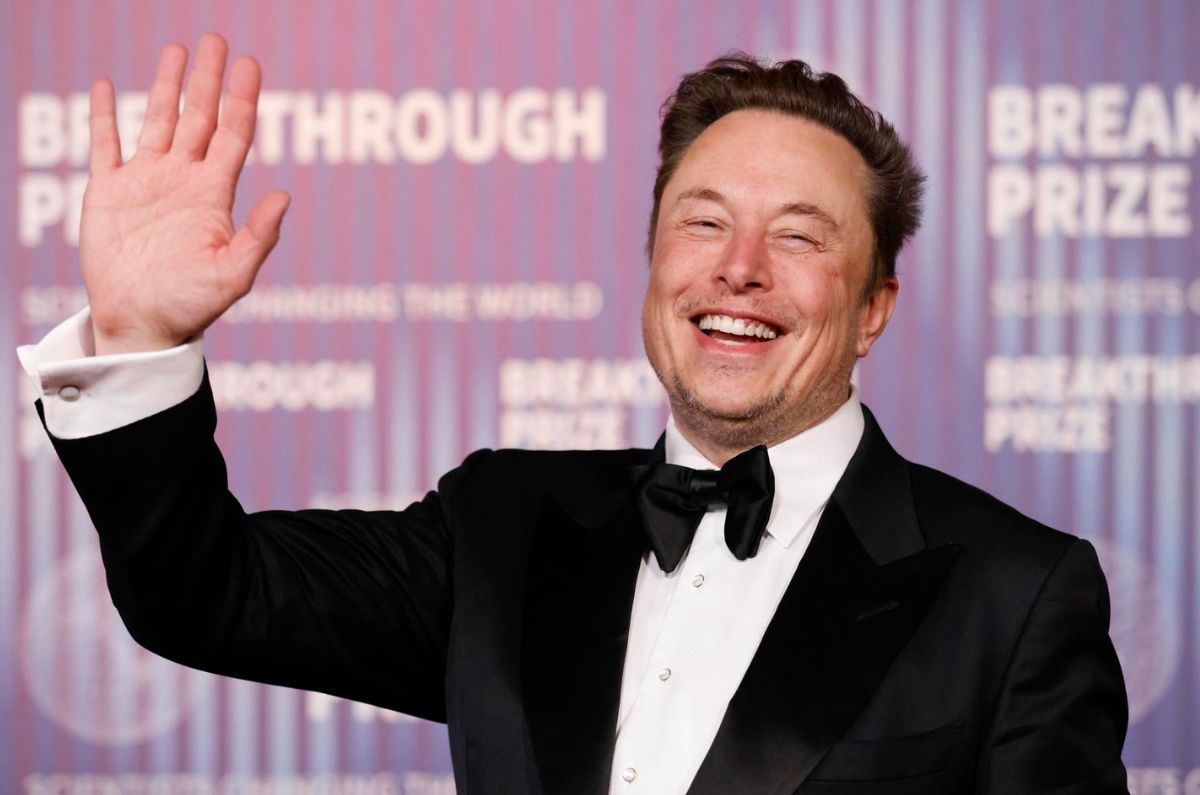 Elon Musk frena planta de Tesla en México por Donald Trump