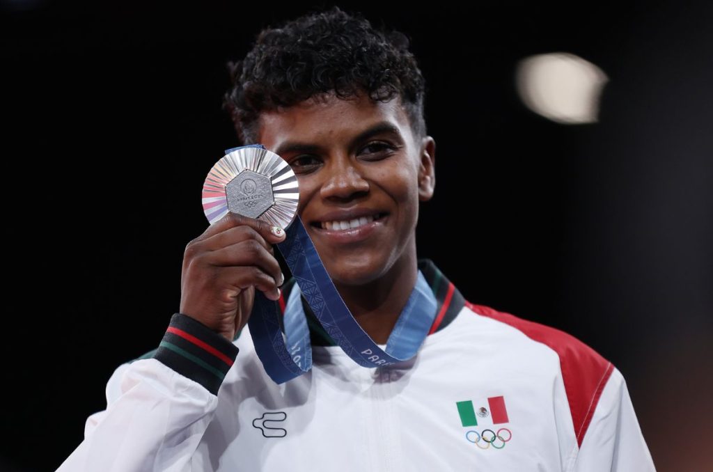 La mexicana Prisca Awiti hace historia en los Juegos Olímpicos de París 2024, al conseguir la medalla de plata en judo en la final de la división -63 kilogramos.