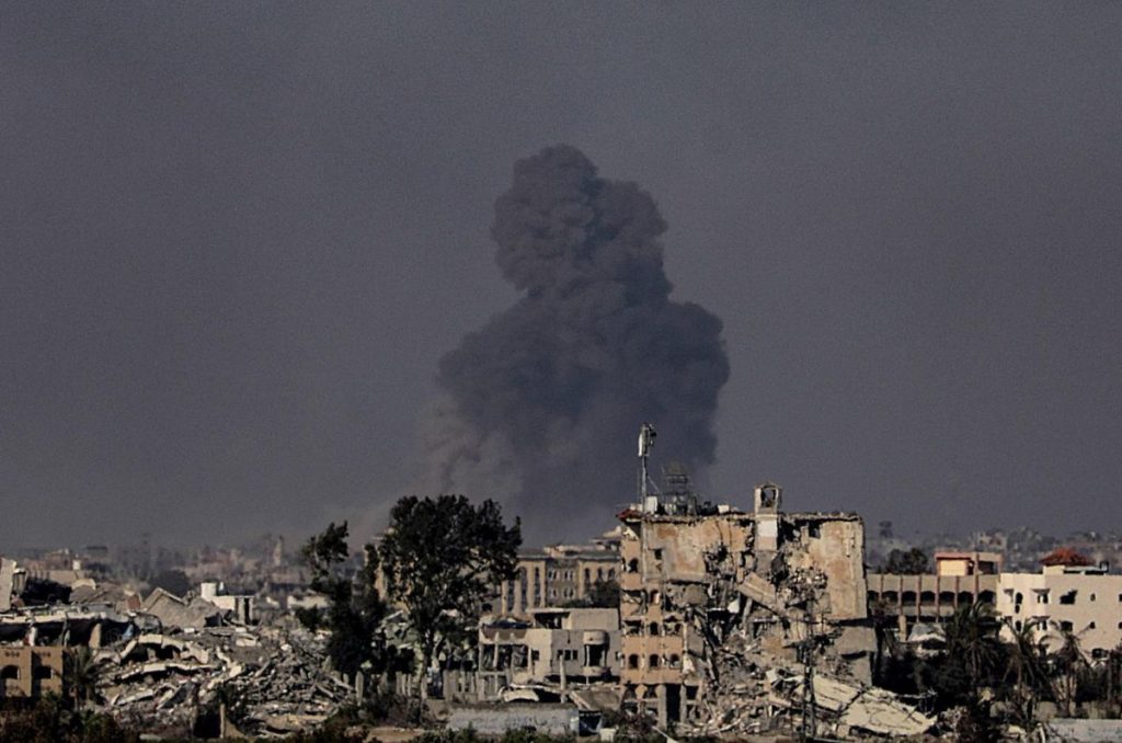 Más de 38 mil 600 personas han perdido la vida y 89 mil han resultado heridas en la ofensiva israelí contra la Franja de Gaza.