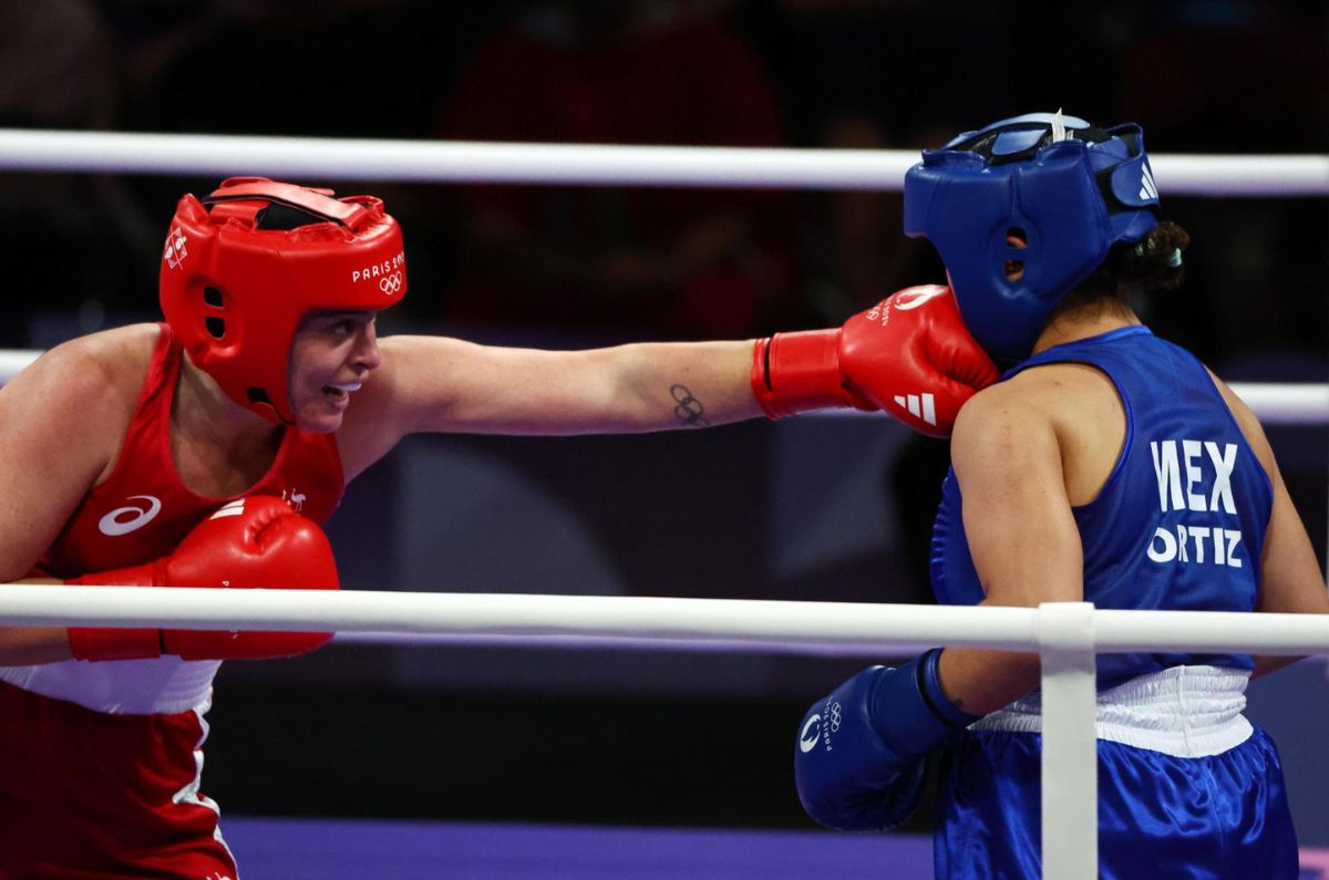 La mexicana Citlalli Vanessa Ortiz no logró avanzar en Juegos Olímpicos de París 2024 tras caer ante la australiana Caitlin Parker en box. / EFE